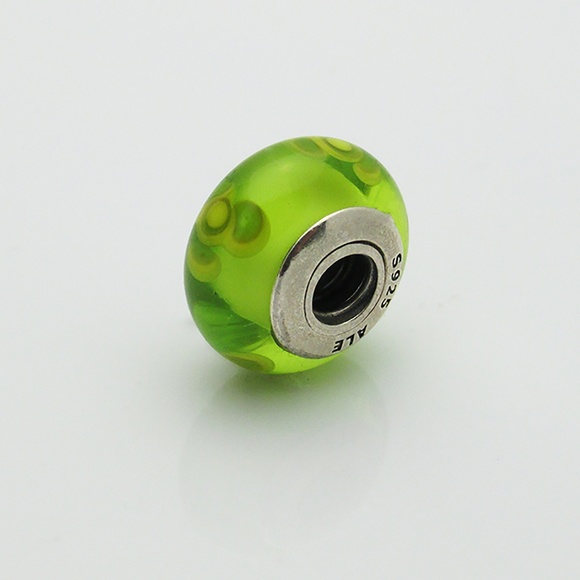 Authentic Pandora Murano Glass Charm Bead 790648 - Picture 2 of 8